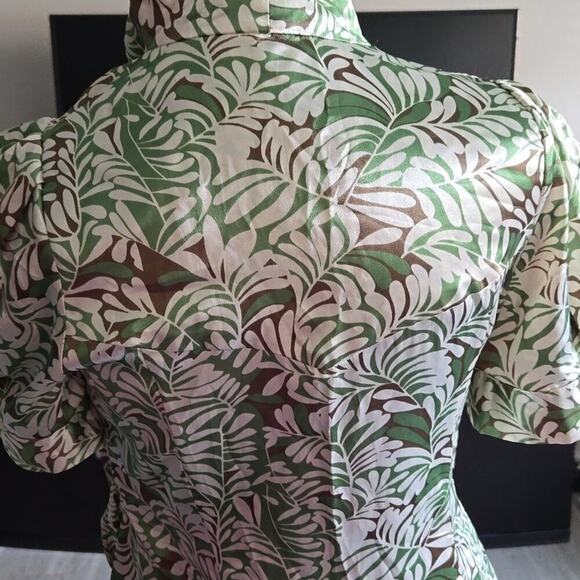 BCBGMAXAZRIA Women's Wrap around Blouse Size Medium - Picture 5 of 6